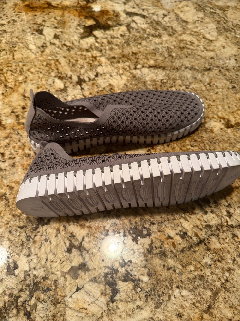 Ilse Jacobsen  gray Slip-On Casual Sneakers in Gray size 40